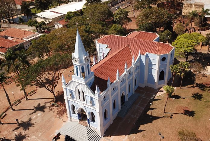 Matriz de Nossa Senhora Aparecida em Olímpia será elevada a Santuário Diocesano