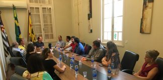 Prefeito reúne comerciantes para discutir ações e projetos para a área central