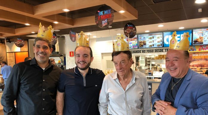 Burger King e Café Vulcão de Minas iniciam atividades no Villa Mall da Enjoy. E com pista de patinação