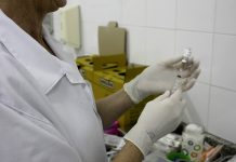Com a morte de uma criança com suspeita de meningite viral, Saúde orienta sobre doença e vacinas