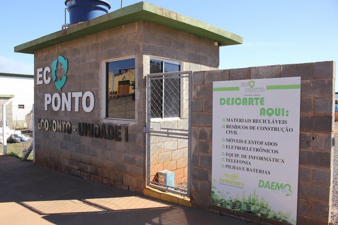 Daemo realiza campanha para coleta de lâmpadas fluorescentes