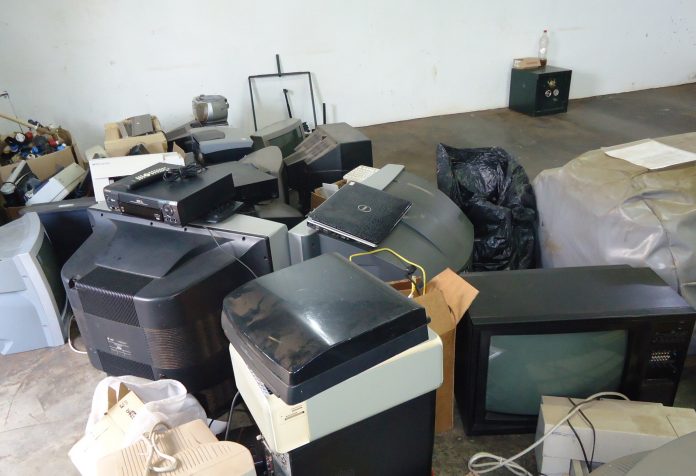 Campanha do Lixo Eletrônico recolheu cerca de 600 quilos de materiais