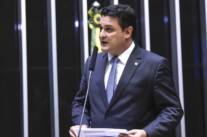 Geninho quer o Turismo no Programa Emergencial de acesso ao crédito