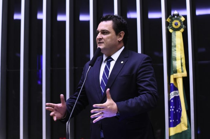 ‘Para universalizar saneamento, é preciso R$ 600 bi’, diz o relator Geninho Zuliani