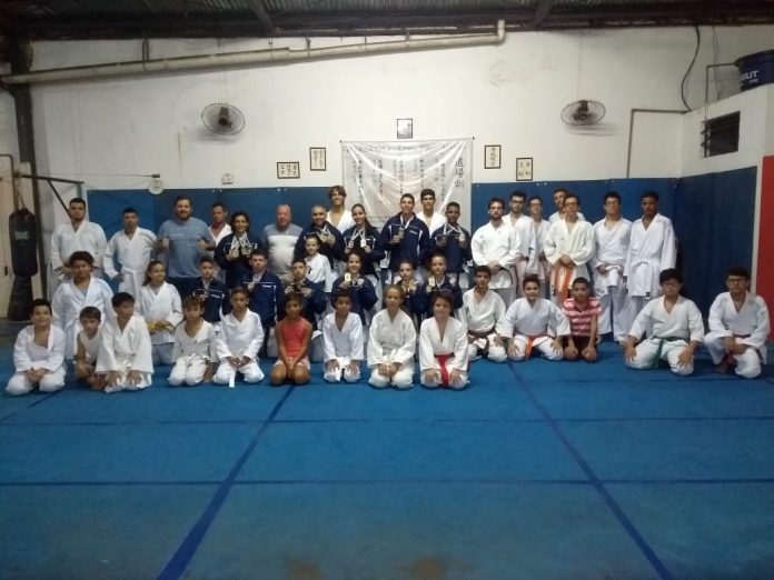 Olímpia prepara 14 atletas para finais do Campeonato Paulista de Karatê