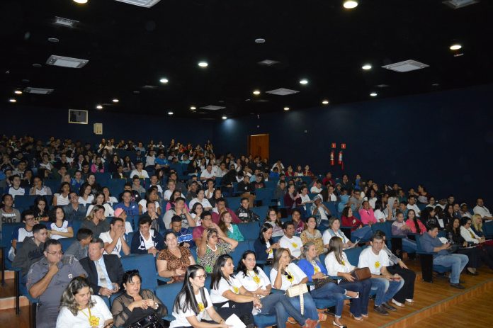 Social realiza encontro para discutir combate à exploração sexual de crianças e adolescentes