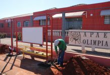 Prodem inicia instalação de pontos de ônibus cobertos doados por empresas