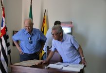 Arquivo Público recebe primeiras visitas no novo prédio