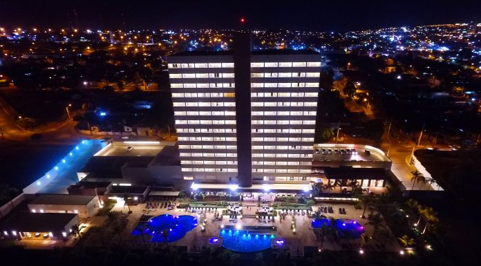 Hot Beach celebra 1º Festival Alemão com comidas e danças típicas