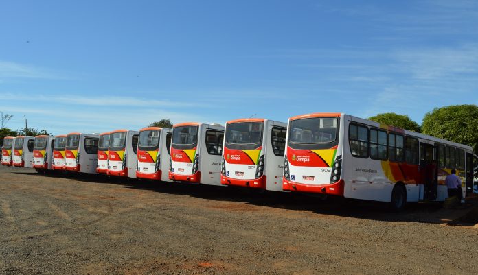 Prefeitura abre licitação para nova empresa de ônibus