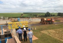 Obra da Estação de Tratamento de Esgoto é vistoriada pelo prefeito