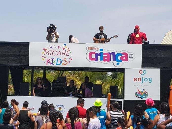 Trio elétrico anima o Dia das Crianças no Enjoy Olímpia Park Resort