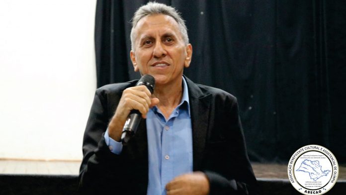 Psicoterapeuta Ari Gomes garante: “A depressão não é o mal do século e não se cura com remédios”