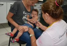 Dia D imuniza quase 40 crianças e verifica mais de 350 cadernetas de vacinação