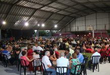 Confraternizações natalinas com famílias atendidas por programas sociais