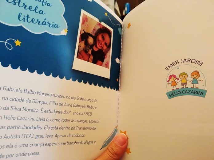 Escola municipal realiza lançamento de livros com noite de autógrafos dos alunos