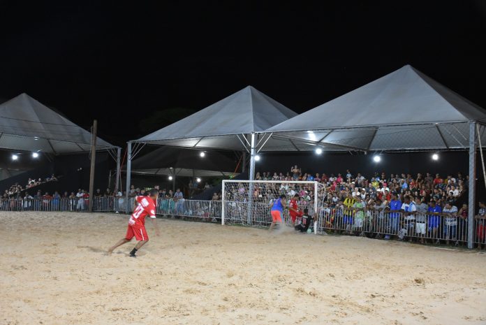 Prosseguem as partidas de futebol de areia e vôlei de praia nos Jogos de Verão