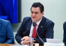 Geninho quer atrelar caderneta vacinal em dia para programas habitacionais