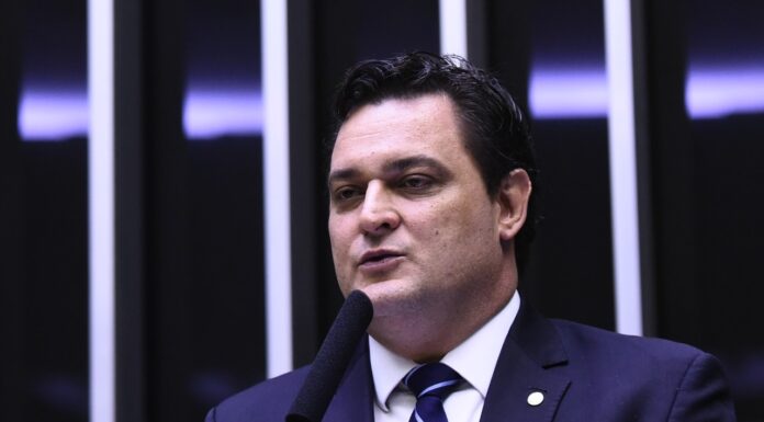 Geninho abre webinar sobre saneamento na política nacional de resíduos, segunda (12)