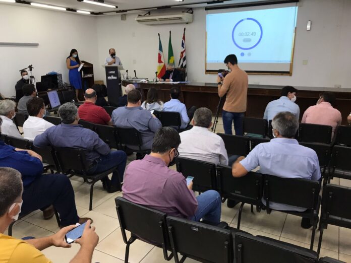 “Investimentos primeiro, pedágios bem depois”, pede Fernando em audiência da Artesp