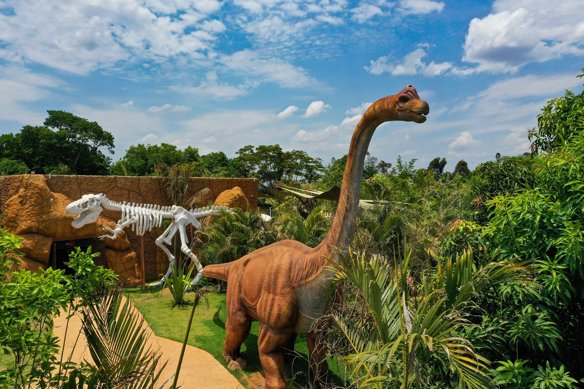 Parque de dinossauros virtual ensina noções sobre empreendedorismo para  crianças