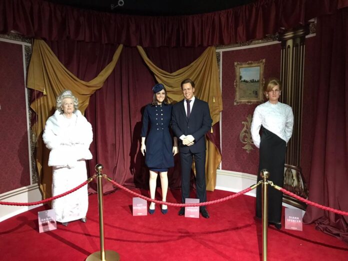 Museu de Cera com 70 personagens e 30 cenários inaugura hoje (15)