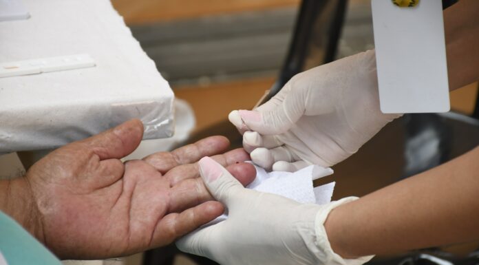 Com 222 pacientes em tratamento de AIDS, Saúde reforça exames e orientações