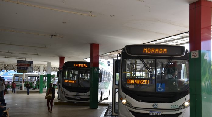 Prefeitura mantém tarifa congelada dos ônibus sob subsídio, segundo Decreto