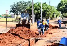 Daemo vai melhorar o abastecimento de água em 11 bairros com nova adutora