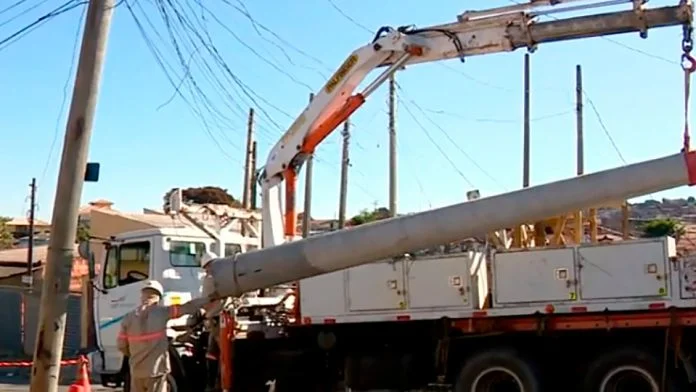 Constitucionalista terá postes trocados. Interdição por 60 dias no trânsito
