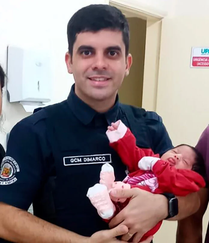 Guarda Civil de Olímpia salva bebê engasgado durante patrulhamento