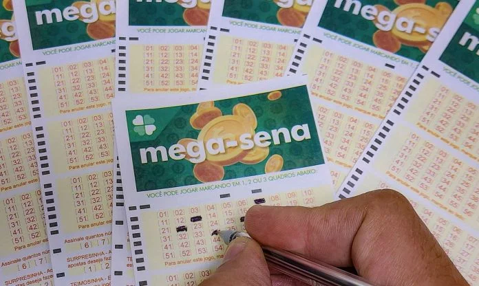 Mega sorteia R$ 16 milhões hoje; duas apostas foram premiadas sábado