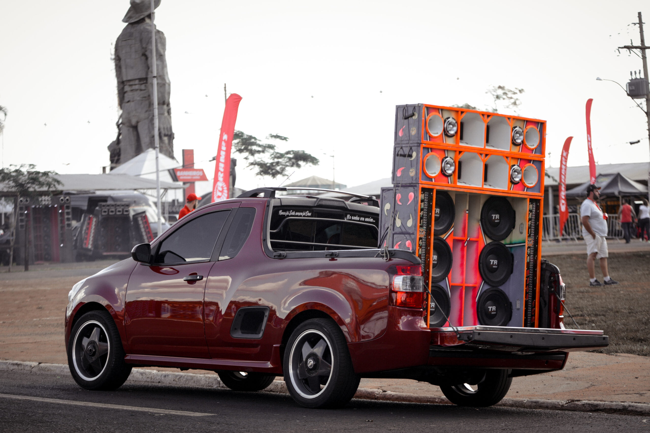 Cocal será palco do 3º Encontro de Carros Rebaixados neste sábado