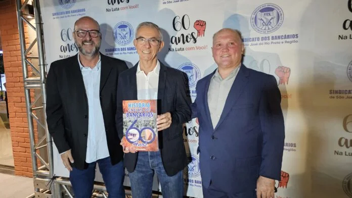 Livro histórico e reinauguração marcam 60 anos do Sindicato dos Bancários