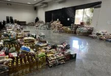 Réveillon entrega 12 toneladas de alimentos para 14 entidades