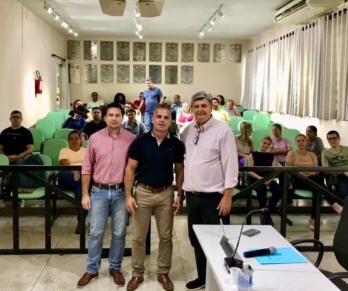 Guaraci realiza audiência pública sobre gestão de resíduos sólidos