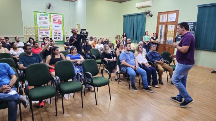 Encontro Empresarial reúne gestor de empresas, Senac, Sebrae e Geninho