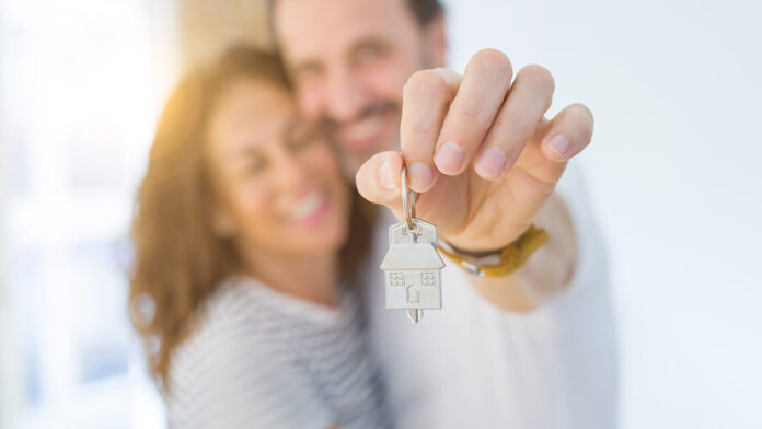 Imobiliária Rossi lança campanha para facilitar financiamento e dá dicas