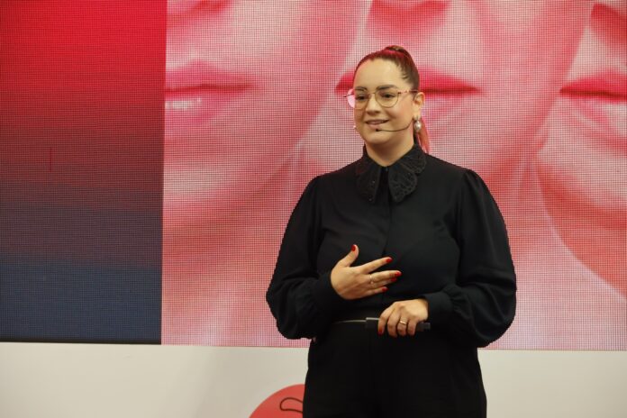 Thaiz Zatta assume Secretaria para 8º Congresso Brasileiro de Harmonização