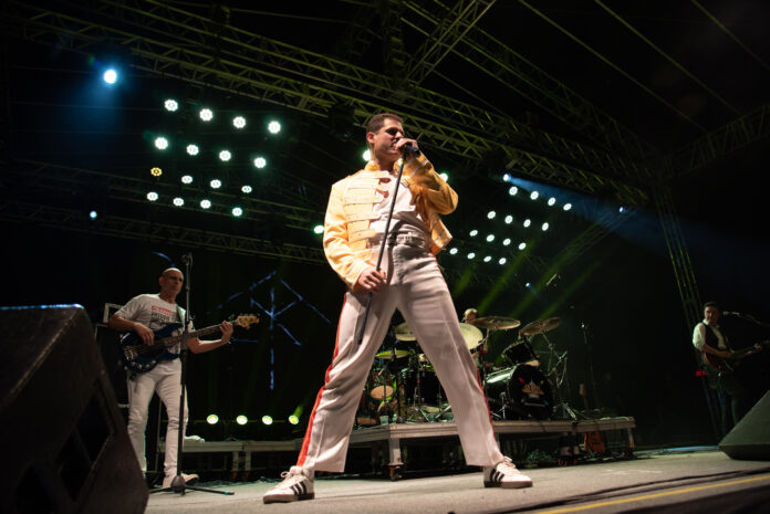 “Queen Tribute Brazil” apresenta clássicos do rock nesta sexta (24)
