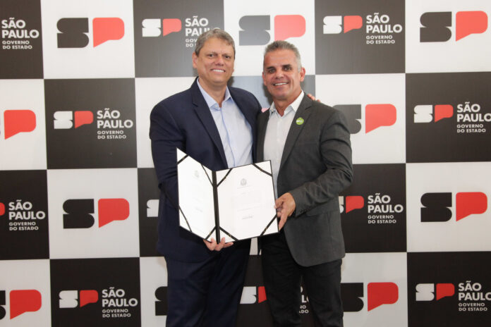Guaraci garante com Tarcísio R$ 1,5 milhão em convênios para infraestrutura