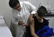 Olímpia amplia vacinação contra dengue para adolescentes de 14 anos