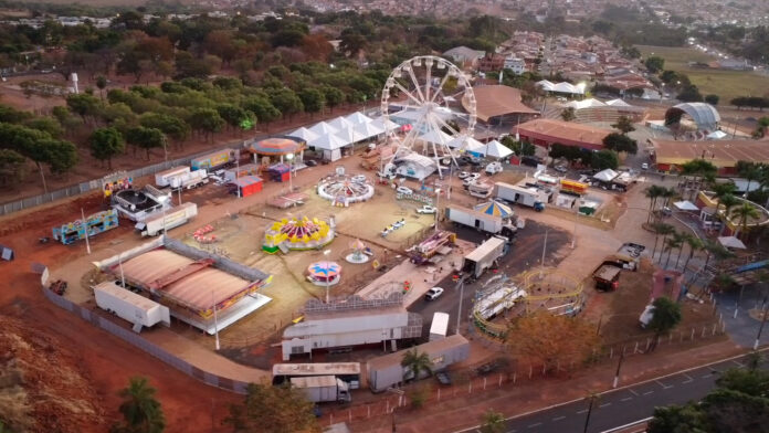 Festival de Folclore abre no sábado (3). Confira a programação e da Vila Brasil