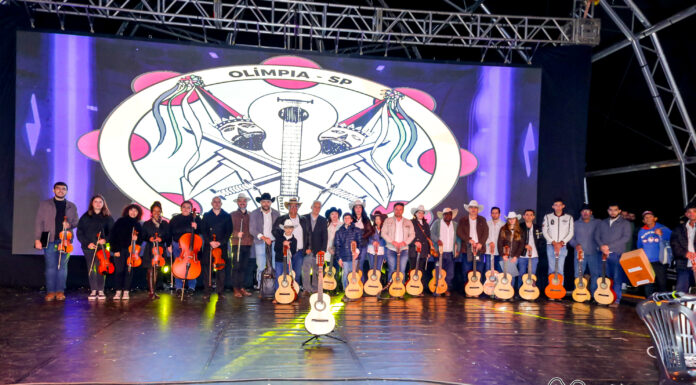 Orquestra de Violas Caipiras ABECAO encerra o 60º Festival do Folclore