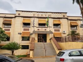 Homem acusado de matar colega após discussão enfrenta júri em Olímpia