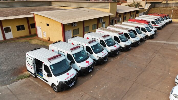 Prefeitura investe R$ 1,2 milhão em 5 ambulâncias, que agora são 22
