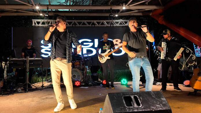 Sérgio e Sandro celebram 30 anos de carreira com show gratuito em Olímpia