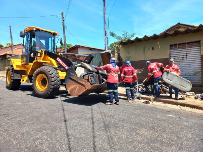 Mutirão recolhe 50 caminhões e Olímpia tem aumento de 45% de dengue