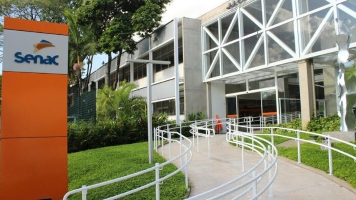 Geninho quer trazer Senac para cursos de turismo, hotelaria e tecnologia
