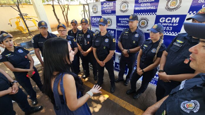 Letícia Aguiar anuncia R$ 100 mil para GCM de Olímpia e defende armamento